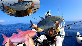 Hawaii Kayak Fishing: Huge Kawakawa and Tropical Reef Fish