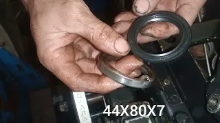 How to remove and replace oil seal arm lifter ISEKI 3510