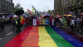 Thousands join EuroPride march in Serbia