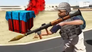 Totally normal PUBG Mobile video without any memes nothing to see here move along