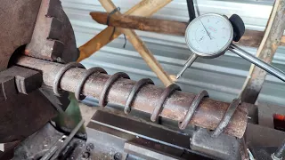 great idea about how the spring works on a metal lathe