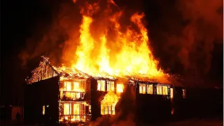 В дачном посёлке «Надежда» в Салехарде сгорела баня