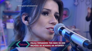 Paula Fernandes leva romantismo ao Programa da Sabrina