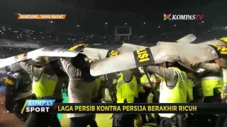 Laga Persib Kontra Persija Berakhir Ricuh