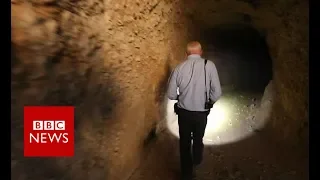 Inside Syrian rebels' tunnel network - BBC News