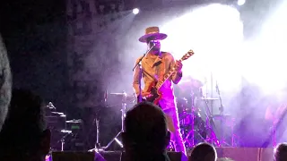 Gary Clark Jr.  " Come together " LIVE  2019 Indy
