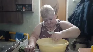 А ВДРУГ НЕ ПЕРЕТАЩАТ СО СТОЛА НА КРЕСЛО🤦🏽‍♀️🤔🤷😄