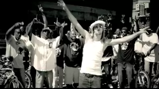 Kid Rock - Roll On [OFFICIAL VIDEO]