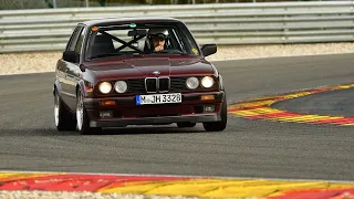 Porsche 992 GT3 vs. 1988 BMW E30 in SPA de Francorchamps