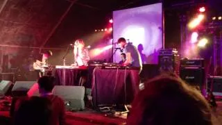 Still Corners - Fireflies (Indietracks 2013)