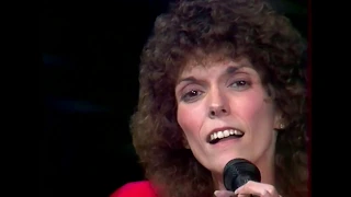 Carpenters - Touch Me When We're Dancing - Live (1981)