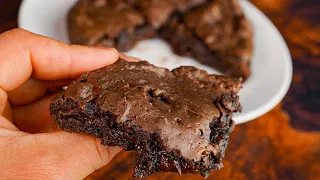 Air Fryer Protein Fudge Brownie! | High Protein, Low Calorie & Only 8 Minutes to Make!