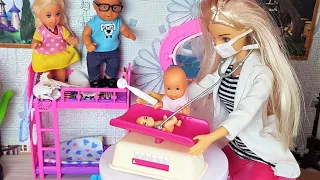 VACCINATIONS FOR A CHEERFUL FAMILY! Katya and Max Darinelka. Cartoons with Barbie dolls collection