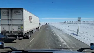 Trucking I -80 WY After Being Closed 4 Days.. Trucks Broke Down and Off Hwy!!