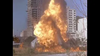 Explosions in "Miami Vice" (TV Series)