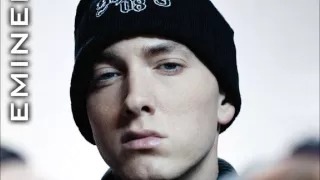 Eminem ft. Nate Dogg - Shake That