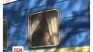 Укрзалізниця об'єднала окуповані Донецьк і Крим потягом