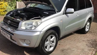 2004 Toyota RAV4 2.0L VVT-i Automatic 5-door interior and exterior tour + start-up & drive