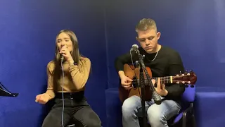 ДЕВОЧКА ТАНЦУЙ - Artik&Asti (acoustic cover by Lariona)