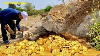 Wow Wow Good Lucky ! Digging a lot of gold, gem, Minerals and treasure at the zone hunt mountain.