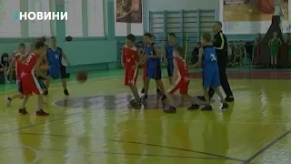 Юнаки з Рівненщини взяли участь в обласному чемпіонаті з баскетболу