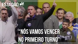 Bolsonaro faz comício em Santos, visita Instituto Neymar Jr. e diz que vence no primeiro turno