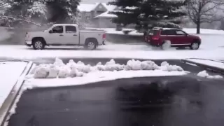 Tug-o-war Volkswagen Touareg v8 vs GMC sierra z71