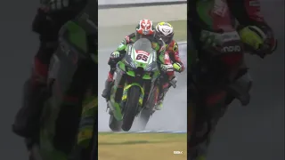 Bautista vs Rea in Race 1 🚀 | #AUSWorldSBK