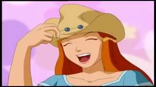 The Dangerous Bracelets | Totally Spies | Clip