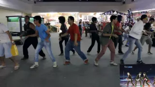 Flash Mob Just Dance 4 (What Makes You Beautiful - One Direction)