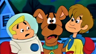 A Pup Named Scooby Doo Ghost Who's Coming to Dinner 1988