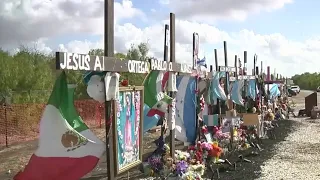 Gathering held to remember 53 lives lost after migrants discovered in tractor trailer on Southwe...