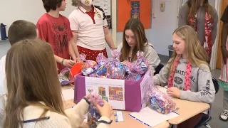 Valentine's Day cards, goodie bags made with love for veterans