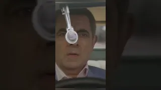 Johnny English strikes again Car features