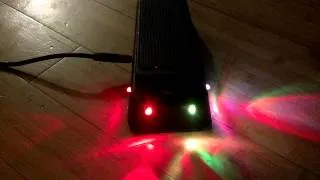 Dunlop Cry Baby (Crybaby) LED of/off switch mod