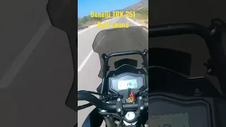 Accelerating at 130km/h with Benelli TRK 251...real sound!