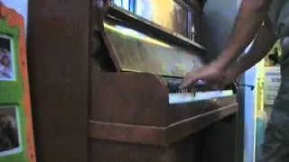 Louis de funes - Les Aventures de Rabbi Jacob (Piano) - Vladimir cosma