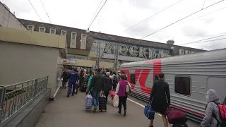 Train arrives in Moscow (Paveletsky rail terminal)