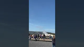 Watch “Geyser @ Old Faithful of the Yellowstone National Park, Wyoming”