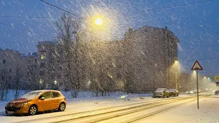 Зима вернулась в Санкт-Петербург. Гололедица накрыла дворы и улицы