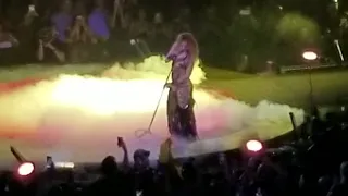 Shakira belly dancing/"Whenever, Wherever" 8.26.2018