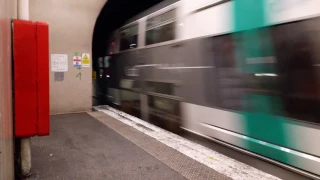 [ RER A ] Arrivée d'un MI09 ZITA en Gare de La Défense