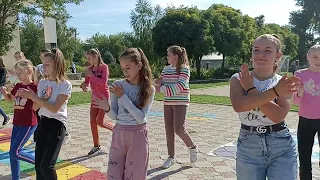 Dans - fetele din Gimnaziul Răculești