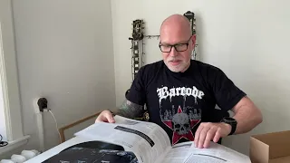 Samhain - Unboxing "The Courier"