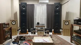 Acousta 78 กับ Studer A730