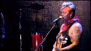 STRAY CATS - Stray Cat Strut (LIVE)