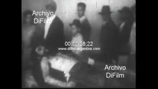 El cuerpo del Che Guevara es mostrado a la prensa en Bolivia 1967