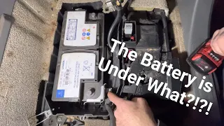 How to change the battery in a 2007 Audi Q7.