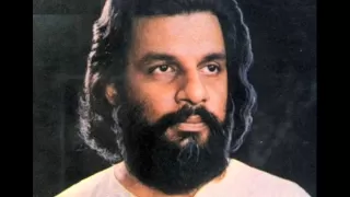 യേശുദാസിന്റെ മാജിക്ക്! അപാരം!! Kharaharapriya Yesudas- pakkala nilabaDi.wmv