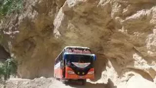 Peru's Road of Death - RUTAS MORTALES DEL PERÚ